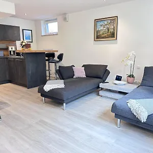  Apartment Wehr
